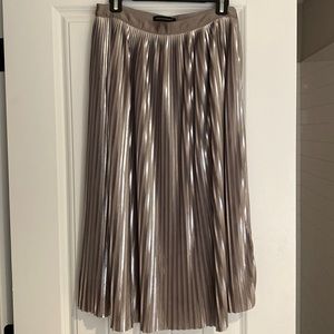 Banana Republic metallic pleated midi skirt